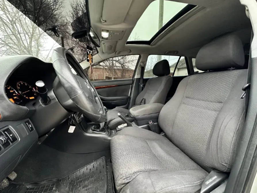 Toyota Avensis 2005 Bender Bender - photo 5