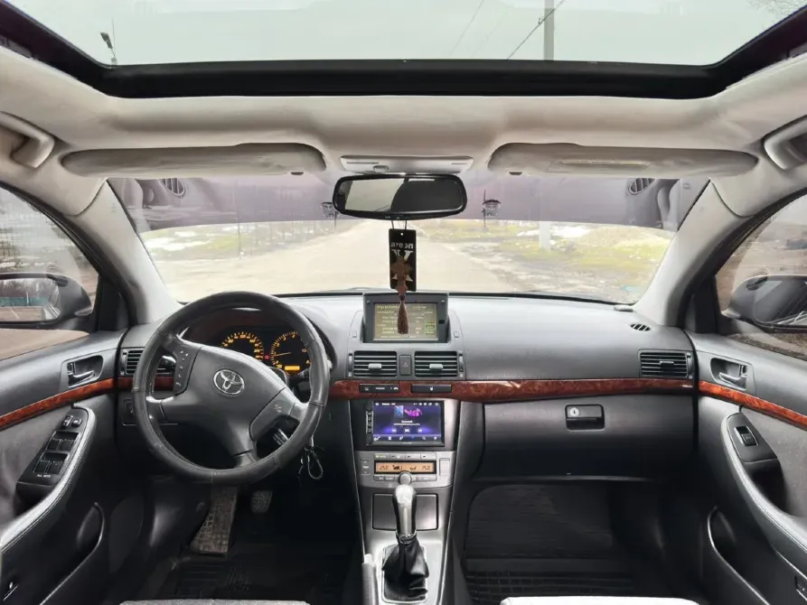 Toyota Avensis 2005 Bender Bender - photo 8