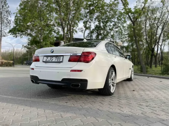 BMW seria 7 2012 an Tiraspol Tiraspol