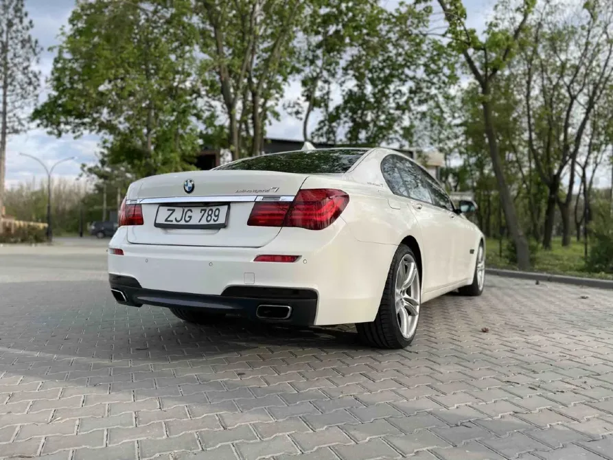 BMW 7 Series 2012 Tiraspol Tiraspol - photo 2