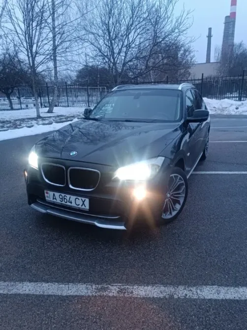 BMW X1 2011 an Bender Bender - fotografie 8