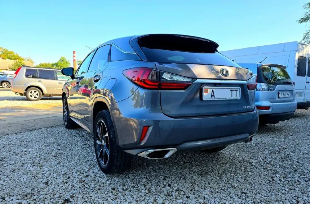 Lexus RX 2016 an Bender Bender - fotografie 3