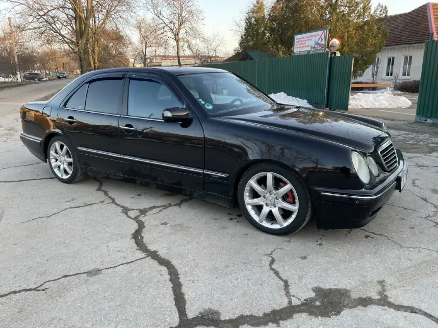 Mercedes E-Class 2001 год Тирасполь Тирасполь - изображение 1