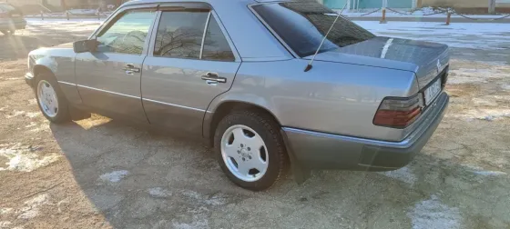 Mercedes W124 1990 год Бендеры Бендеры