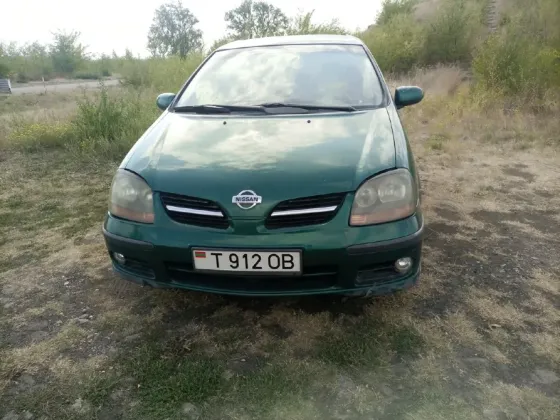 Nissan Almera Tino 2000 an Tiraspol Tiraspol