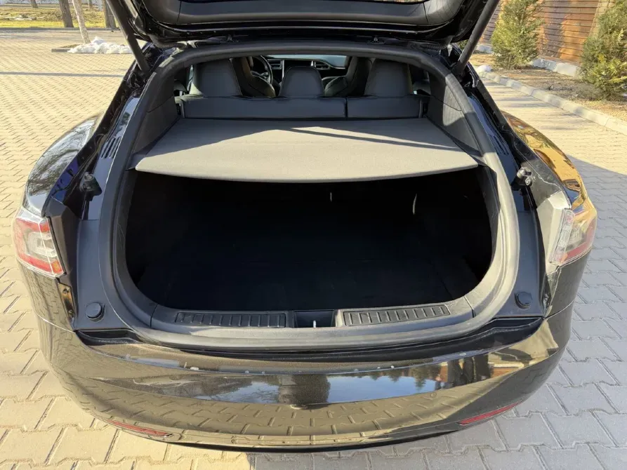 Tesla Model S 207 Tiraspol Tiraspol - photo 3