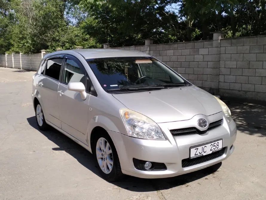 Toyota Corolla Verso 2009 Bender Bender - photo 1