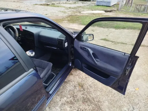 Volkswagen Passat 1994 an Tiraspol Tiraspol
