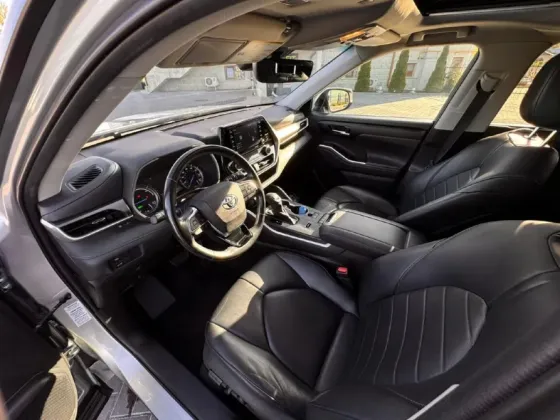 Toyota Highlander 2020 год Тирасполь Тирасполь