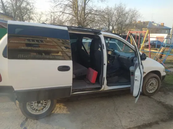 Chrysler Voyager 1999 год Тирасполь Тирасполь