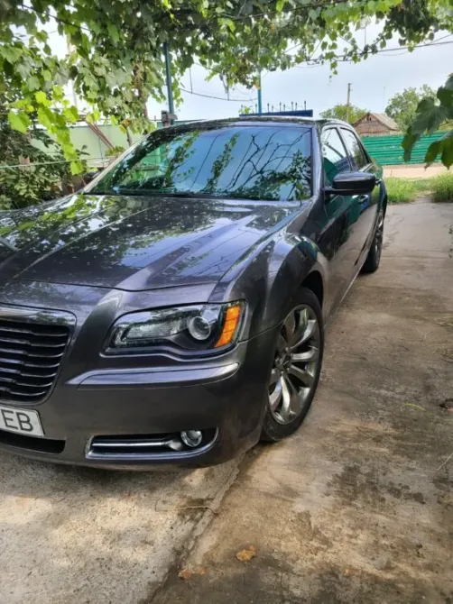Chrysler 300C 2014 Tiraspol Tiraspol - photo 2