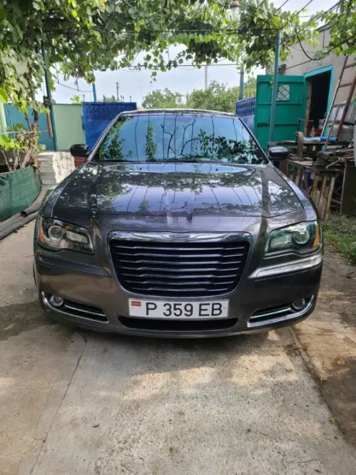 Chrysler 300C 2014 Tiraspol Tiraspol - photo 8
