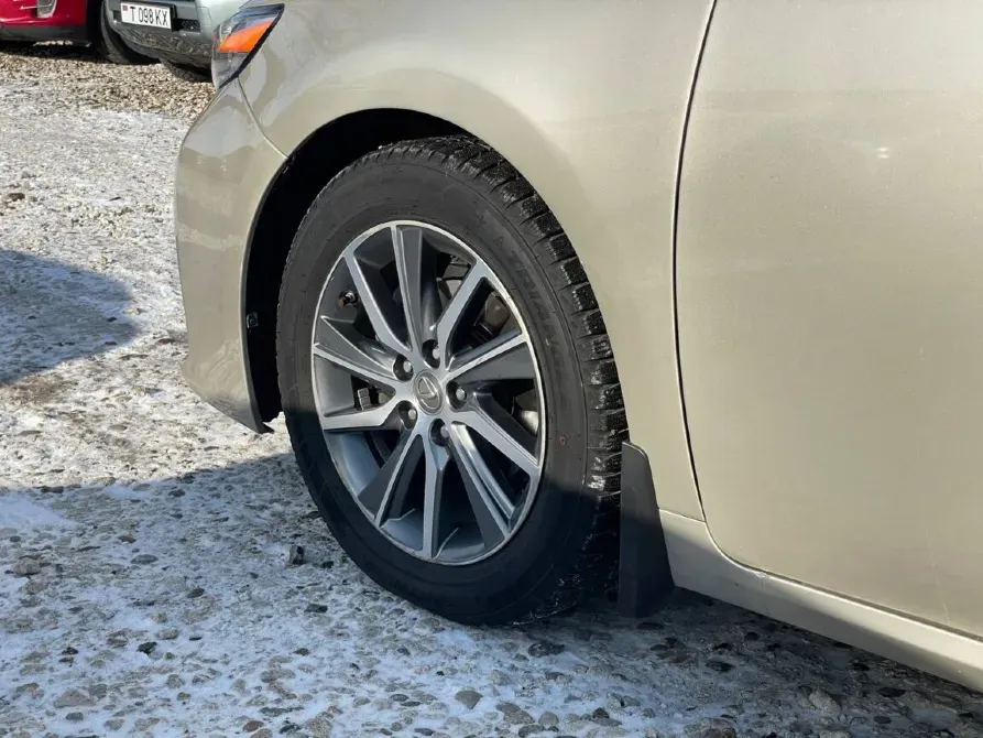 Lexus ES 2016 an Tiraspol Tiraspol - fotografie 10