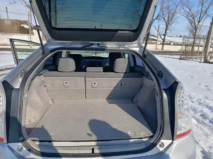 Toyota Prius 2010 год Тирасполь Тирасполь - изображение 9
