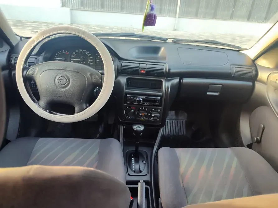 Opel Astra 1997 год Рыбница Рыбница - изображение 3