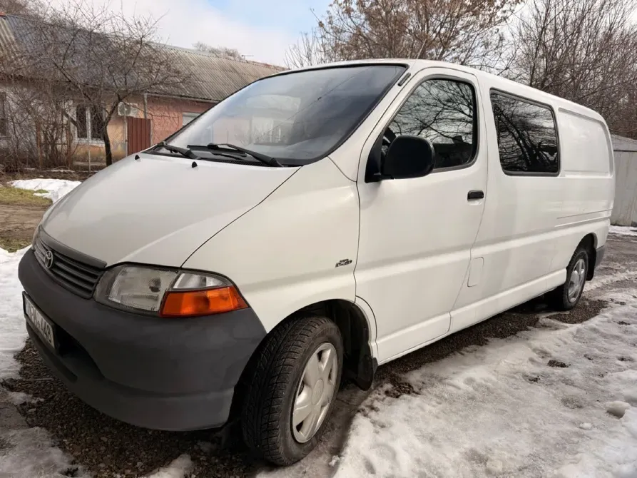 Toyota Hiace 2001 Bender Bender - photo 10