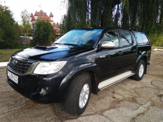 Toyota Hilux 2011 an Bender Bender