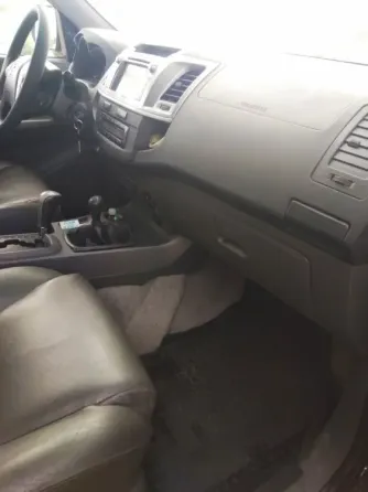 Toyota Hilux 2011 an Bender Bender