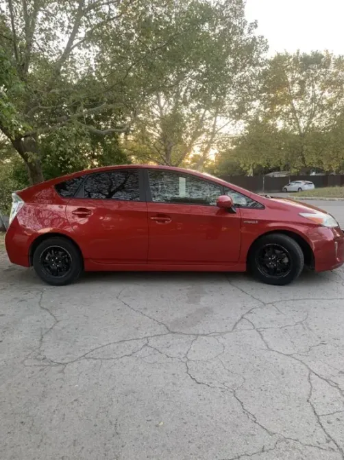 Toyota Prius 2013 год Тирасполь Тирасполь - изображение 3