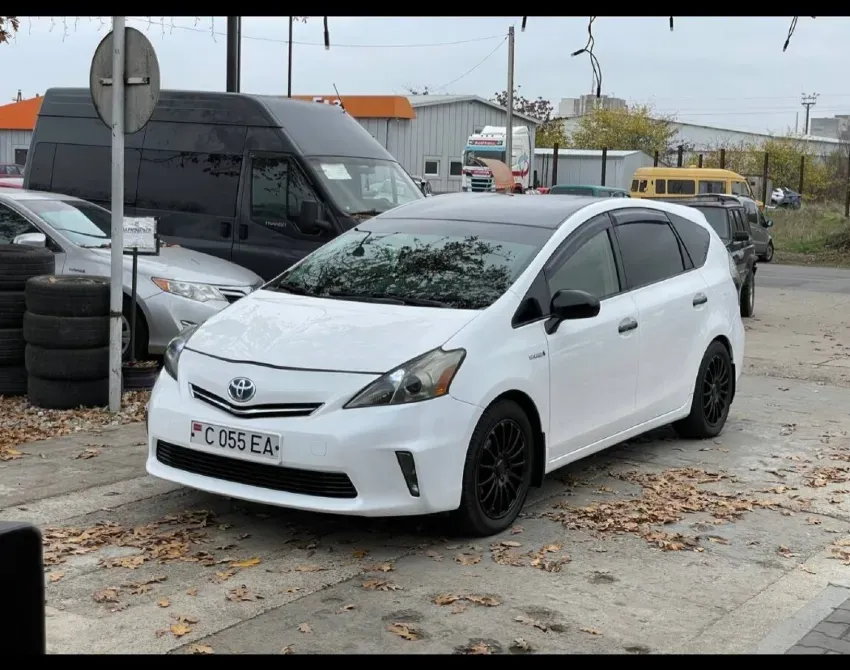 Toyota Prius V 2012 Tiraspol Tiraspol - photo 9