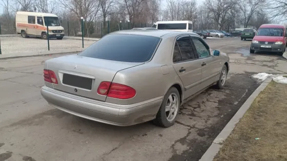 Mercedes E-Class 1996 год Тирасполь Тирасполь