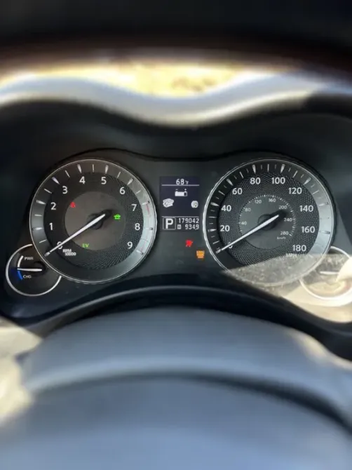 Infiniti M series 2012 Tiraspol Tiraspol - photo 2