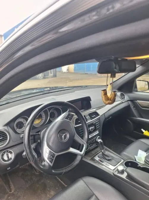 Mercedes C-Class 2012 год Тирасполь Тирасполь - изображение 2