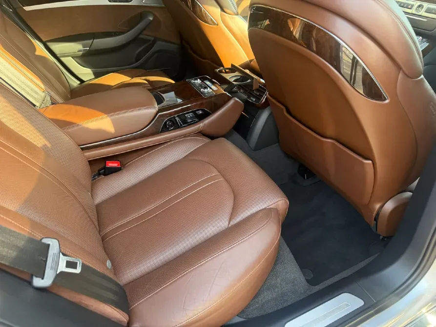 Audi A8 2014 an Chişinău Chişinău - fotografie 7
