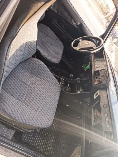 ВАЗ / Lada 2107 2001 год Кишинёв Кишинёв - изображение 6