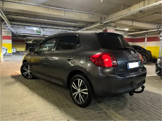 Toyota Auris 2008 год Кишинёв Кишинёв