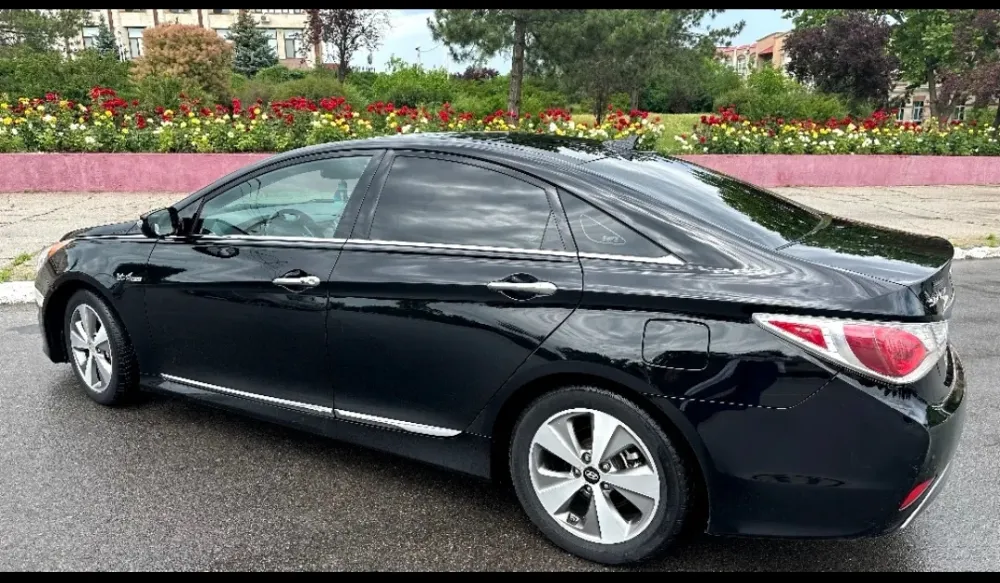 Hyundai Sonata 2013 год Бендеры Бендеры - изображение 2
