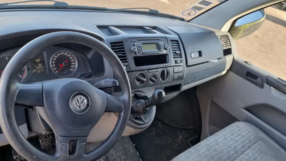 Volkswagen Transporter 2011 год Бельцы Бельцы - изображение 5