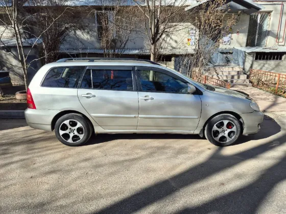 Toyota Corolla 2006 год Кишинёв Кишинёв