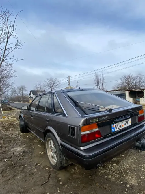 Nissan Bluebird 1989 год Унгень Унгень - изображение 4