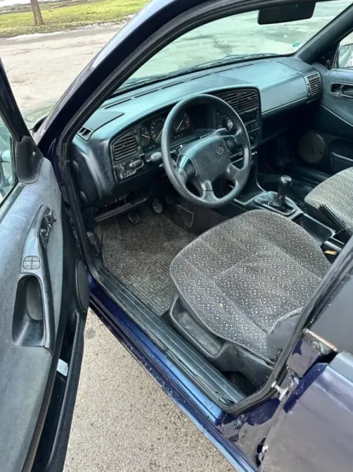 Volkswagen Passat 1995 an Tiraspol Tiraspol - fotografie 8