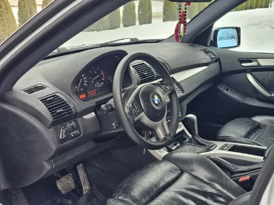 BMW X5 2002 an Tiraspol Tiraspol