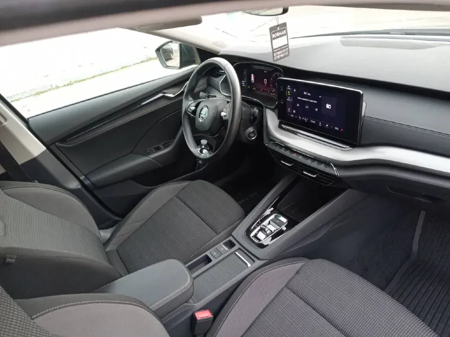 Skoda Octavia 2023 an Bender Bender - fotografie 5