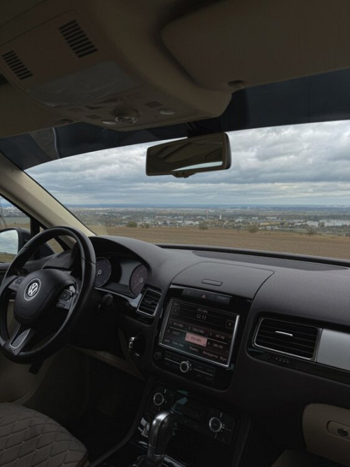 Volkswagen Touareg 2011 год Тирасполь Тирасполь - изображение 9