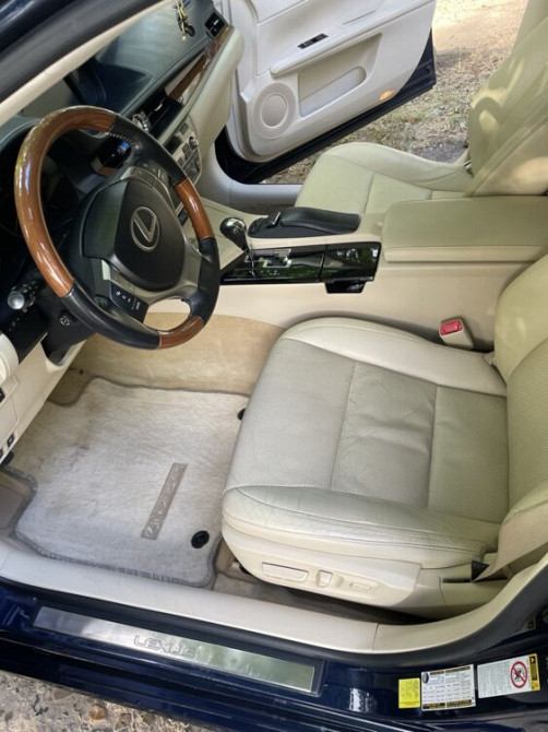 Lexus ES 2013 an Tiraspol Tiraspol - fotografie 7