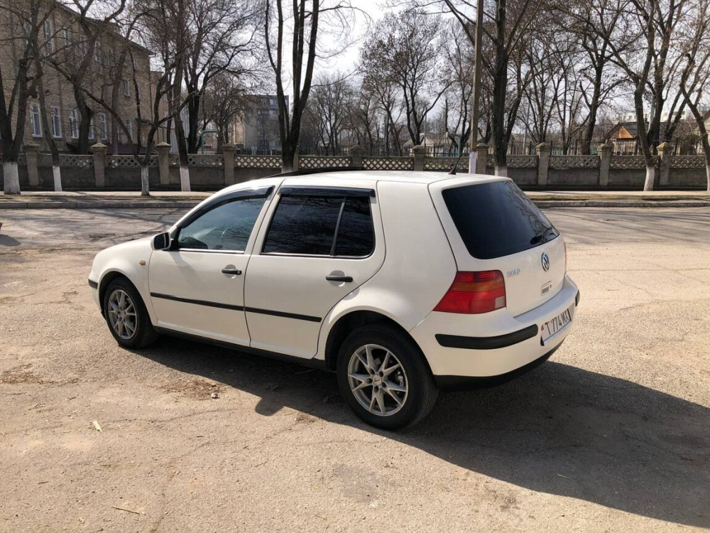 Volkswagen Golf 1998 an Tiraspol Tiraspol - fotografie 8