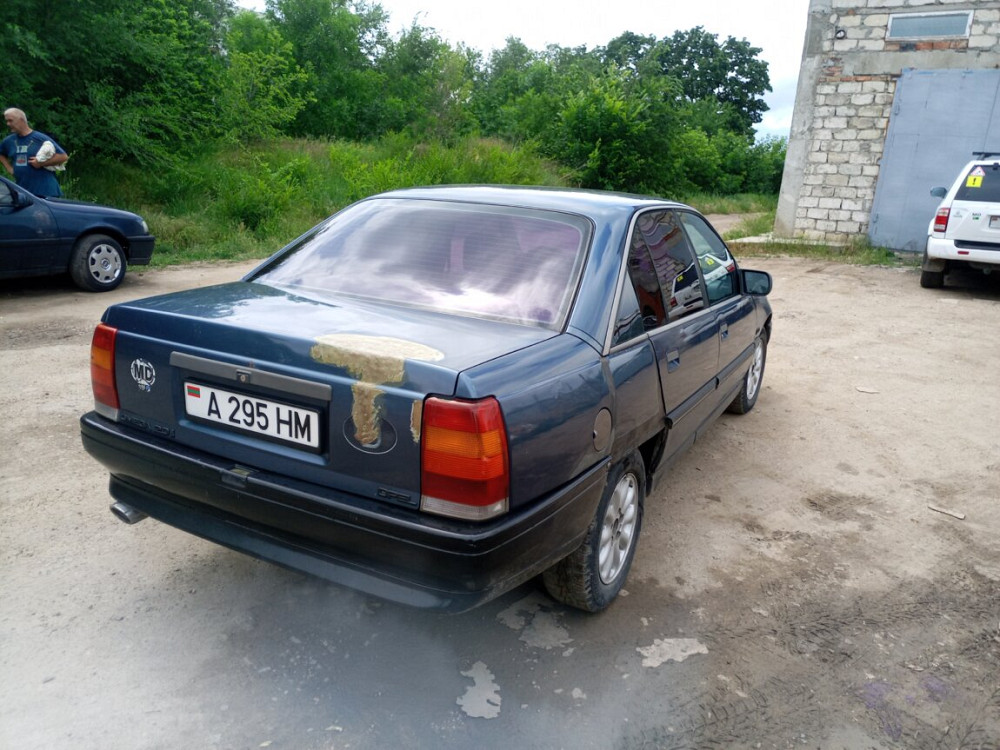 Opel Omega 1990 год Тирасполь Тирасполь - изображение 4