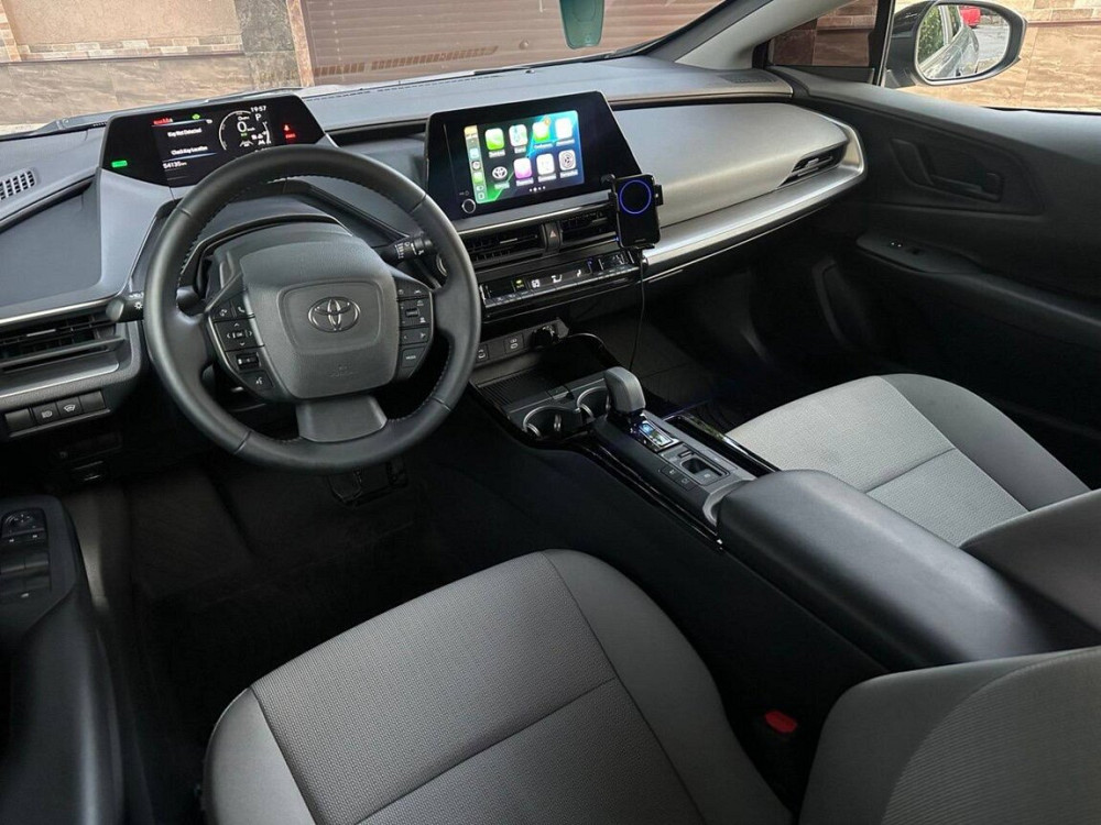 Toyota Prius 2023 Tiraspol Tiraspol - photo 4