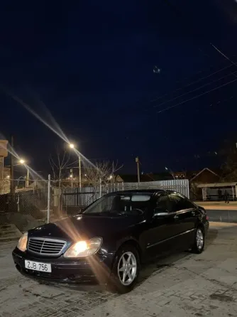 Mercedes S-Class 1999 an Bender Bender