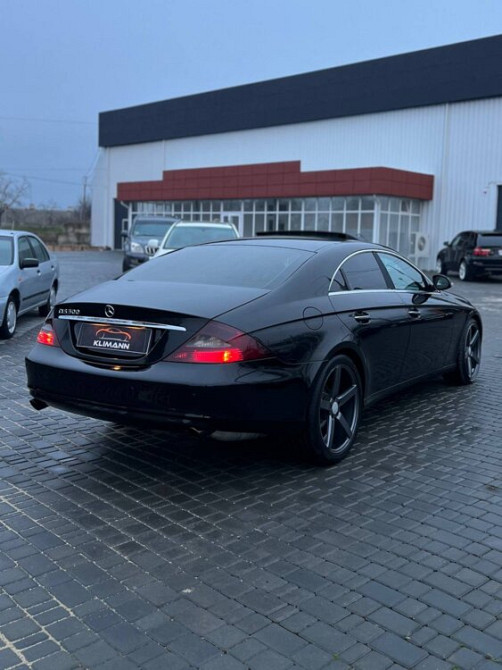 Mercedes CLS-Class 2007 an Bender Bender - fotografie 1