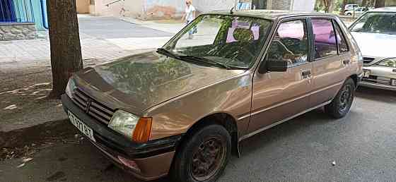 Peugeot 205 1984 an Tiraspol Tiraspol