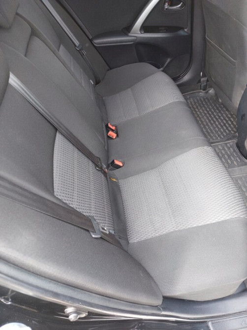Toyota Avensis 2013 an Chişinău Chişinău - fotografie 8