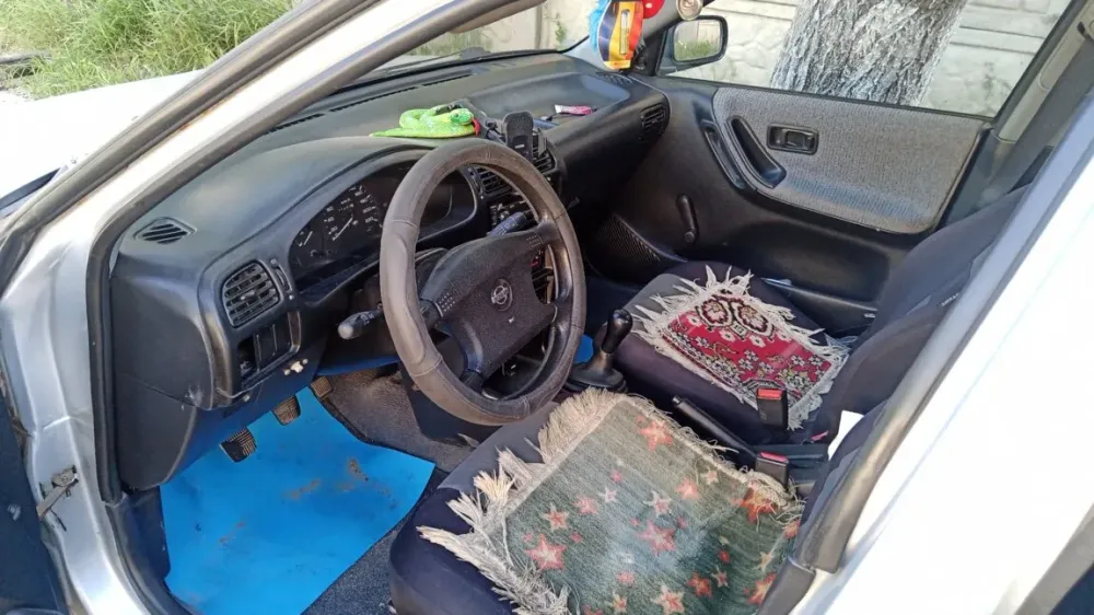 Nissan Sunny 1992 год Тирасполь Тирасполь - изображение 1