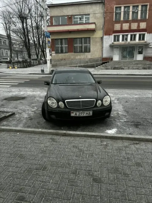 Mercedes E-Class 2002 год Парканы Парканы - изображение 5