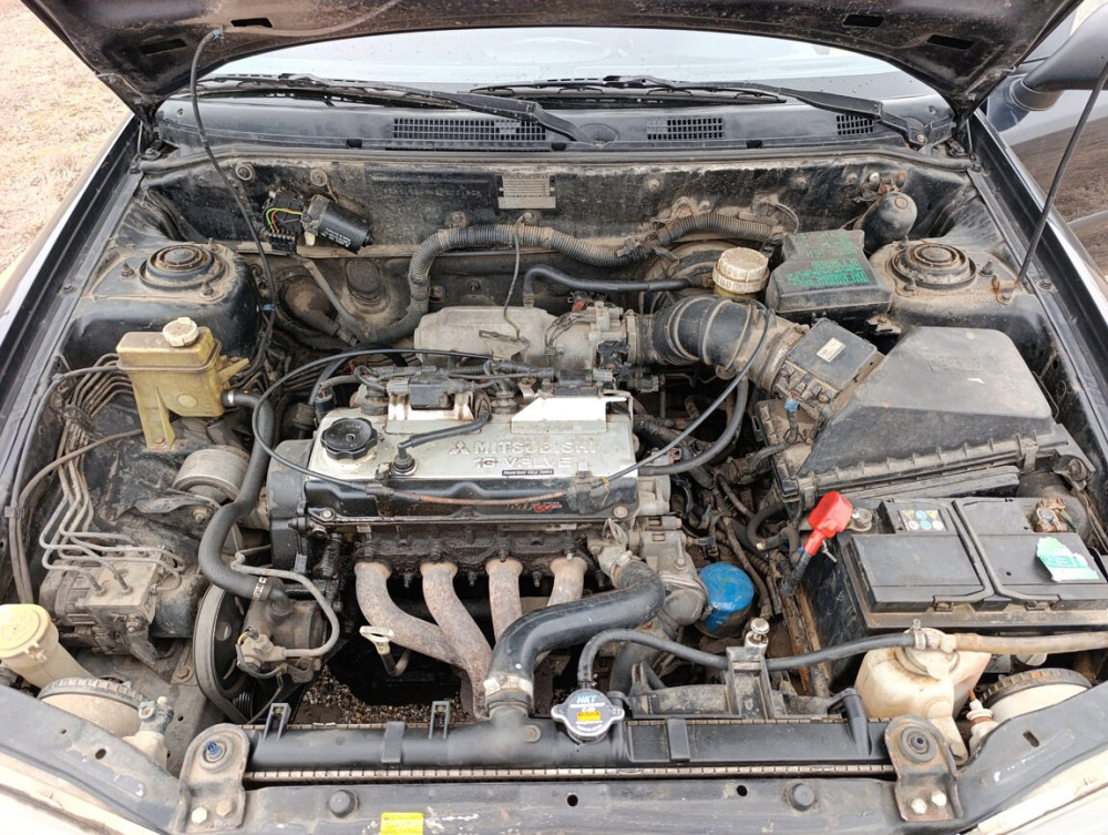 Mitsubishi Carisma 1998 год Бендеры Бендеры - изображение 8