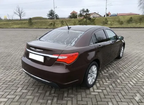 Chrysler 200 2013 год Бендеры Бендеры